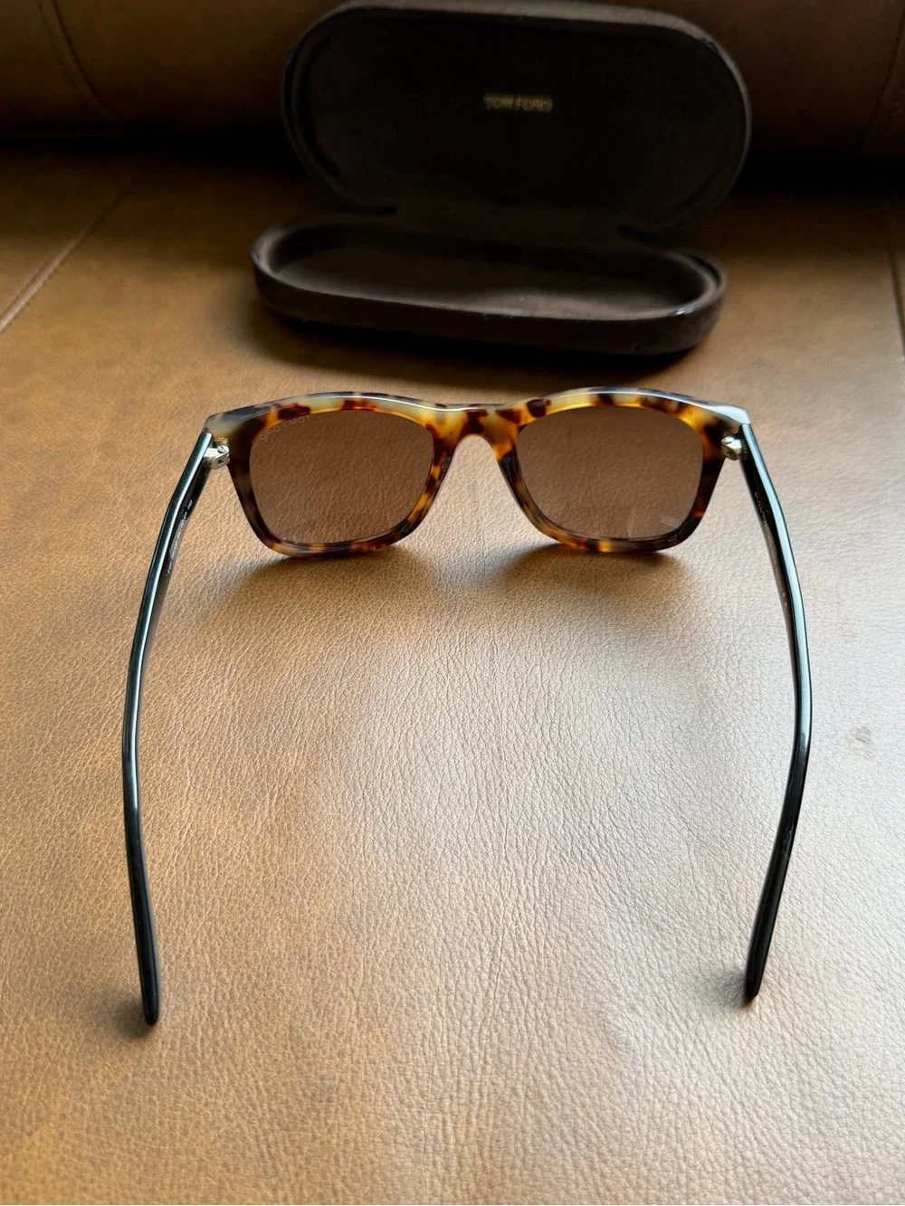 Authentic Tom Ford Leo TF336 55J Havana Black Rectangle Sunglasses Unisex
